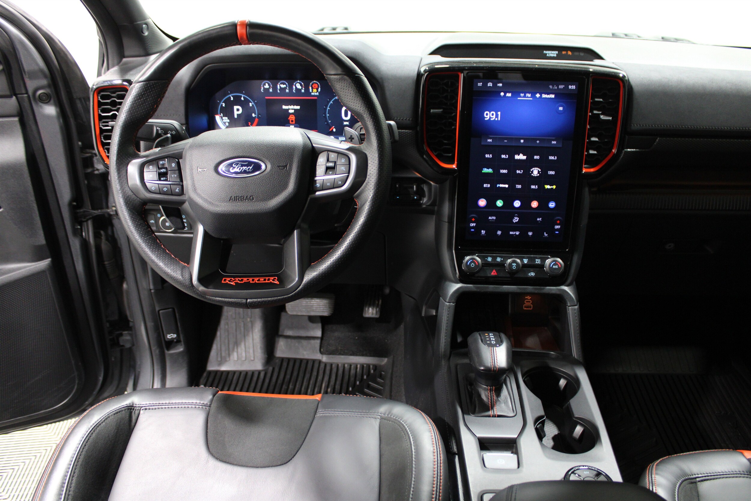 2024 Ford Ranger Raptor photo 2