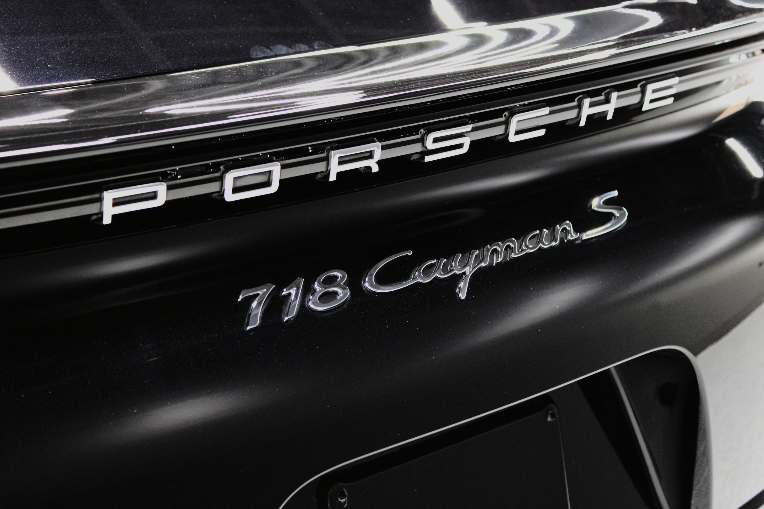 2025 Porsche 718 S - Photo 36