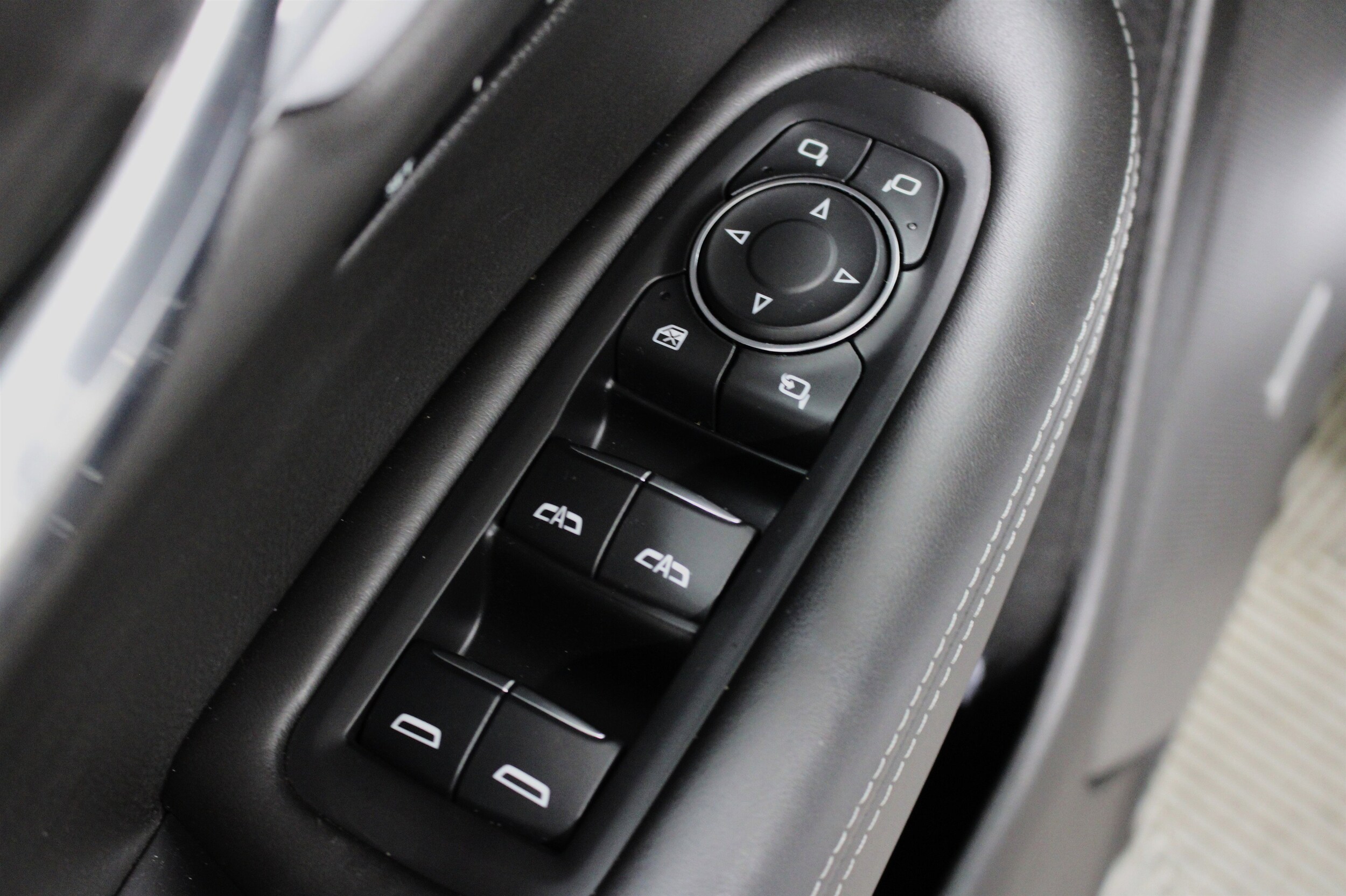 2024 Cadillac XT6 Sport - Photo 8