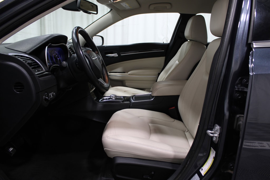 Used 2017 Chrysler 300 Limited Sedan