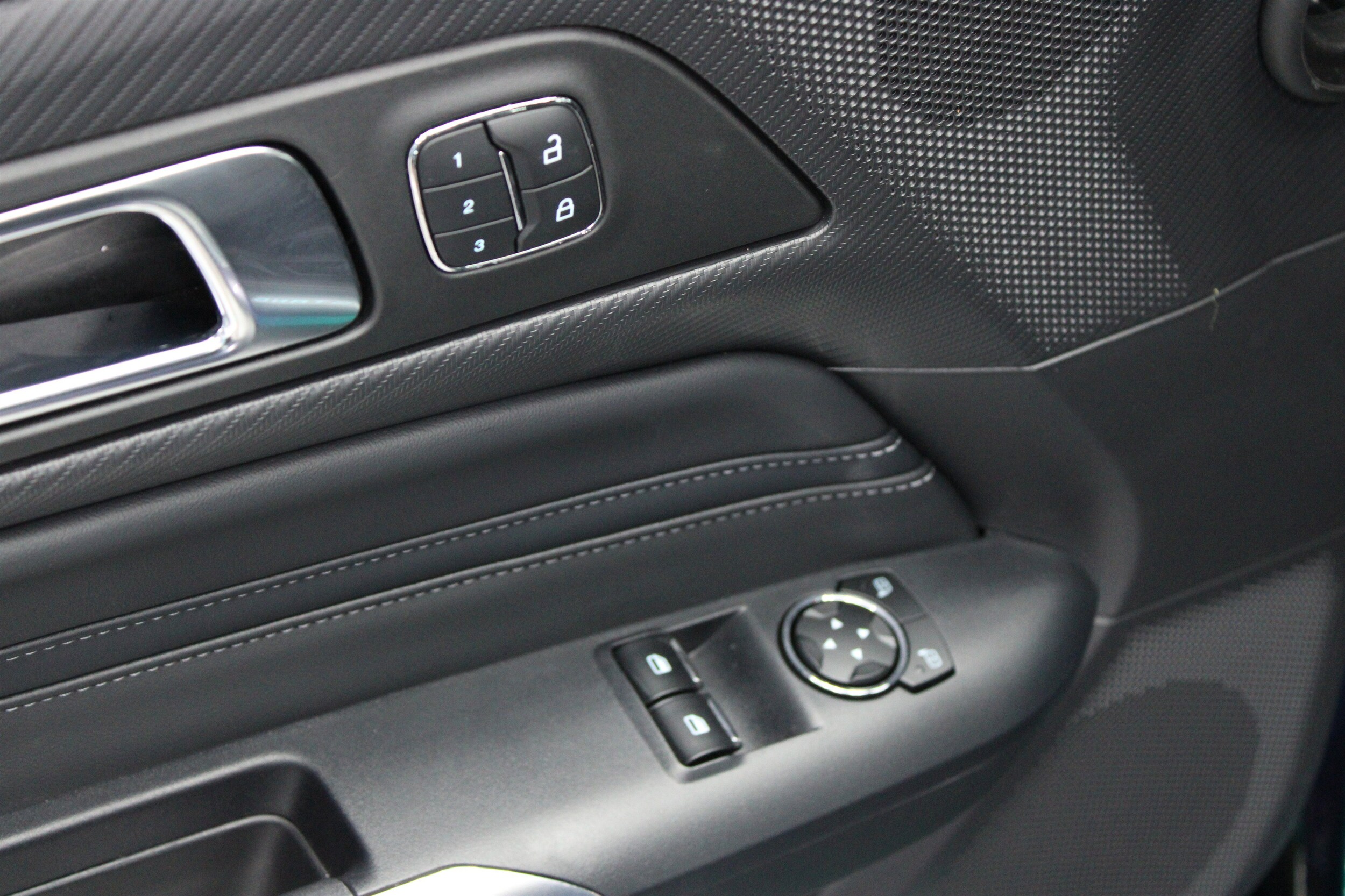 2024 Ford Mustang GT Premium - Photo 7