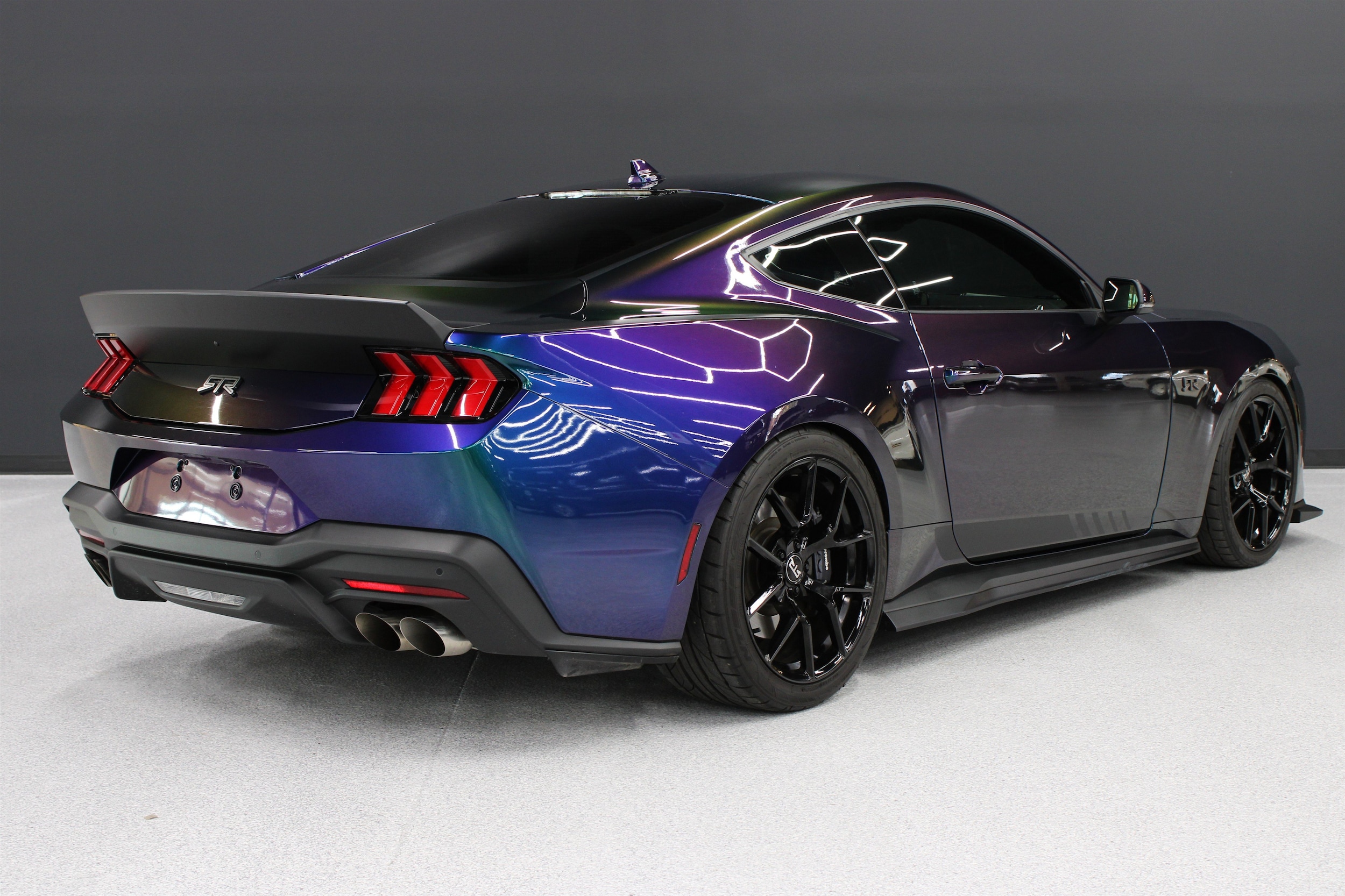 2024 Ford Mustang GT Premium - Photo 30