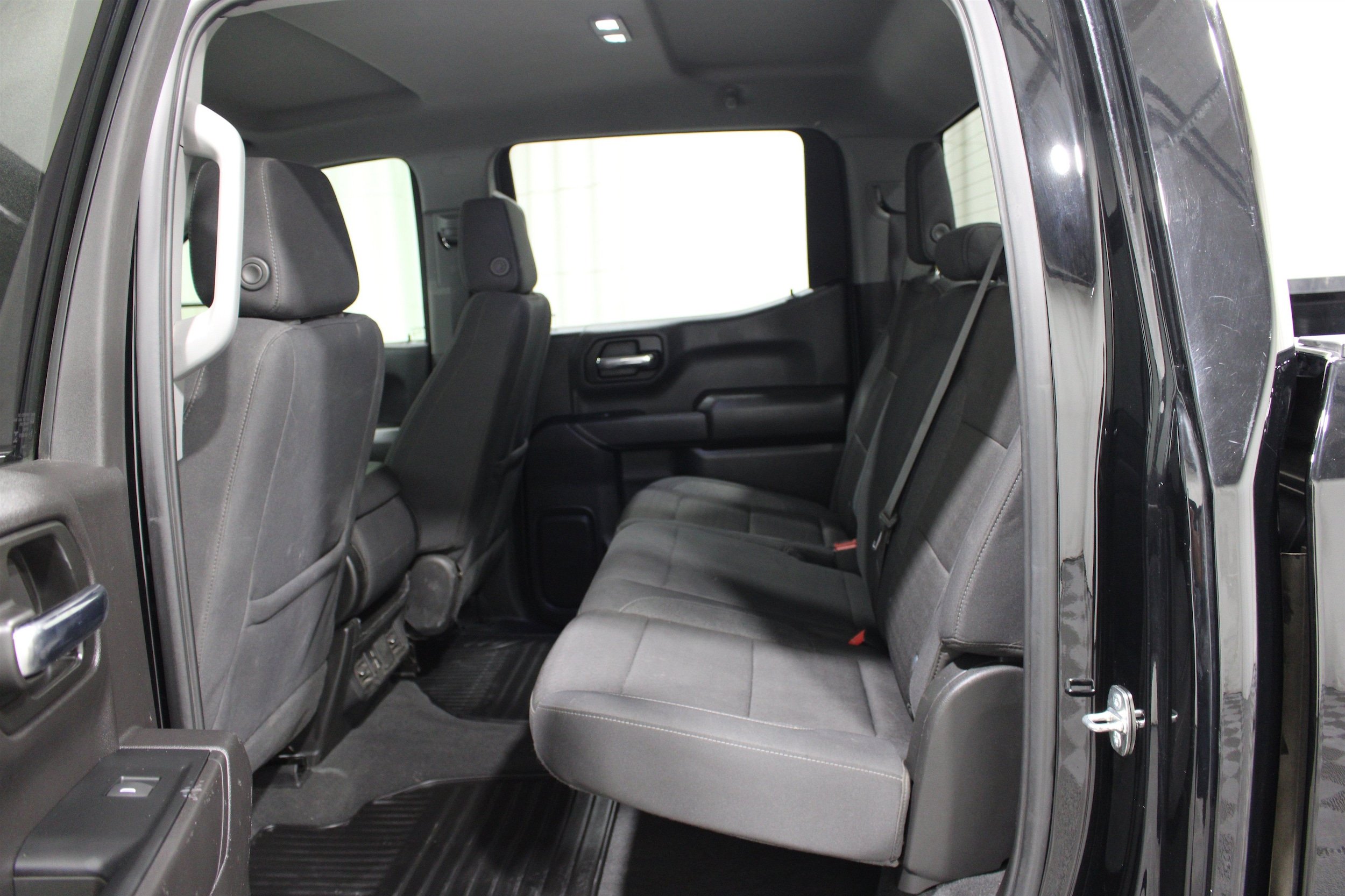 2024 Chevrolet Silverado 1500 Custom - Photo 18