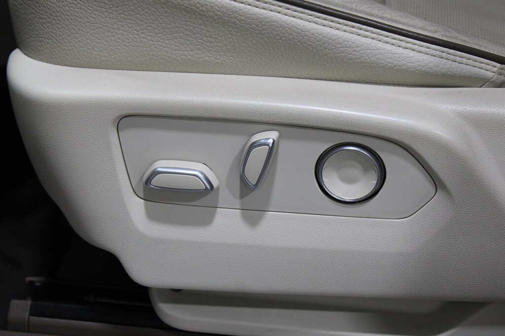 Used 2021 GMC Yukon XL Denali SUV