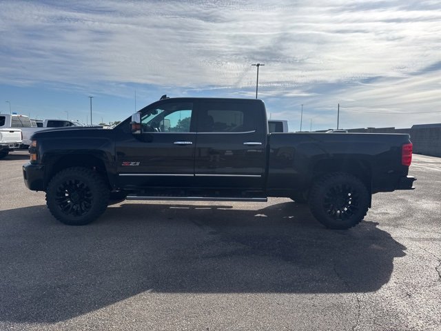 2016 Chevrolet Silverado 2500HD LTZ photo 4