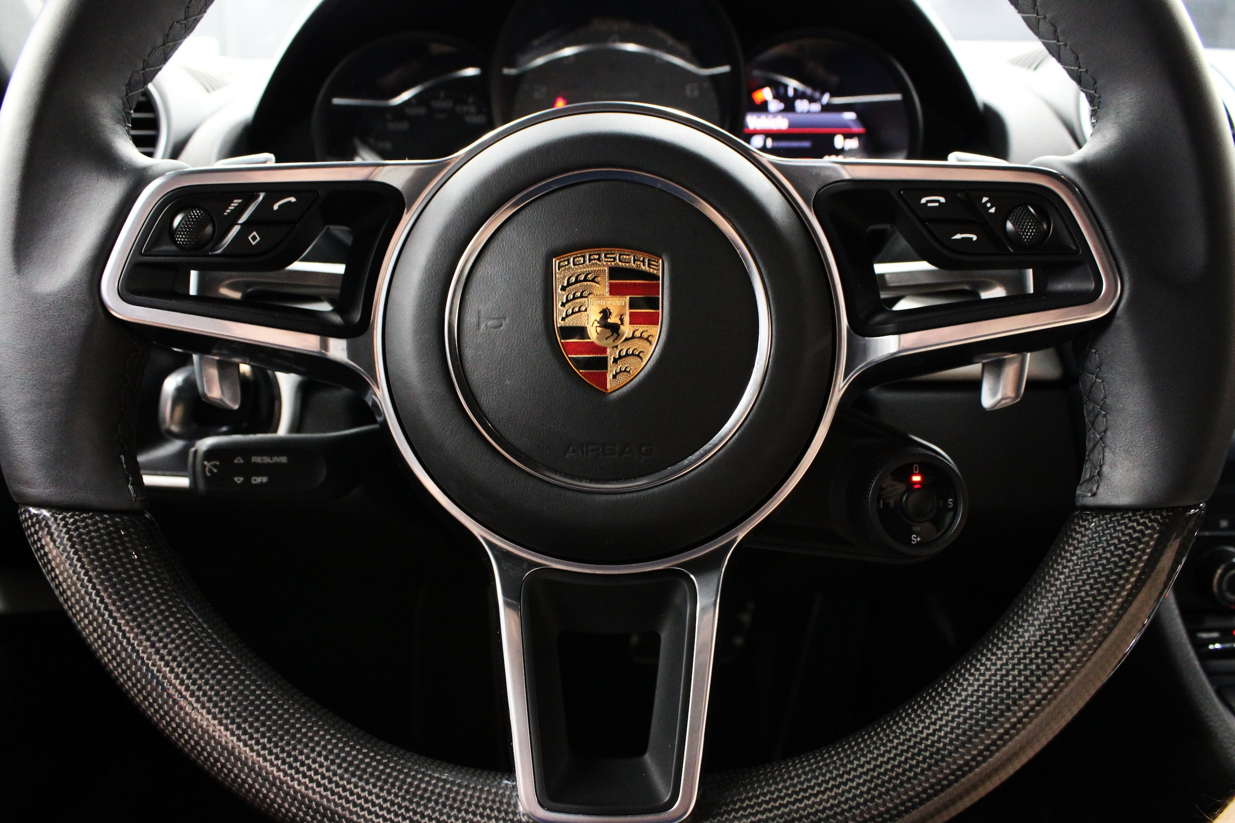 2025 Porsche 718 S - Photo 11