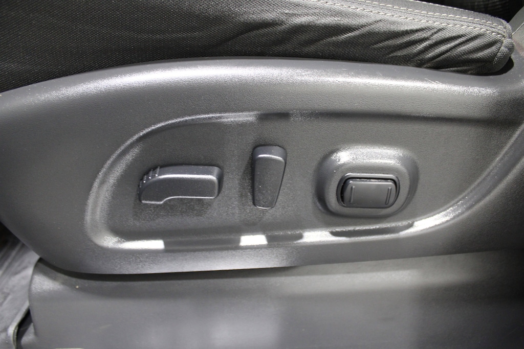 Used 2019 Nissan Titan SV Truck Crew Cab