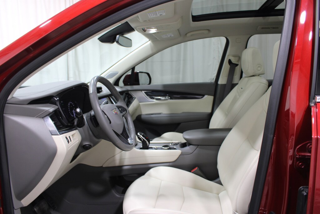 Used 2023 Cadillac XT6 AWD Premium Luxury SUV