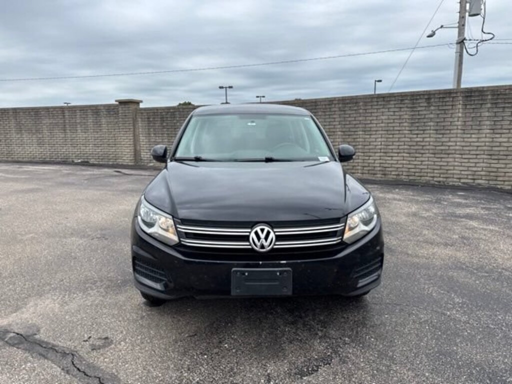 Used 2014 Volkswagen Tiguan SE SUV