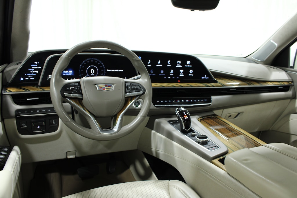 Used 2023 Cadillac Escalade 4WD Sport Platinum SUV