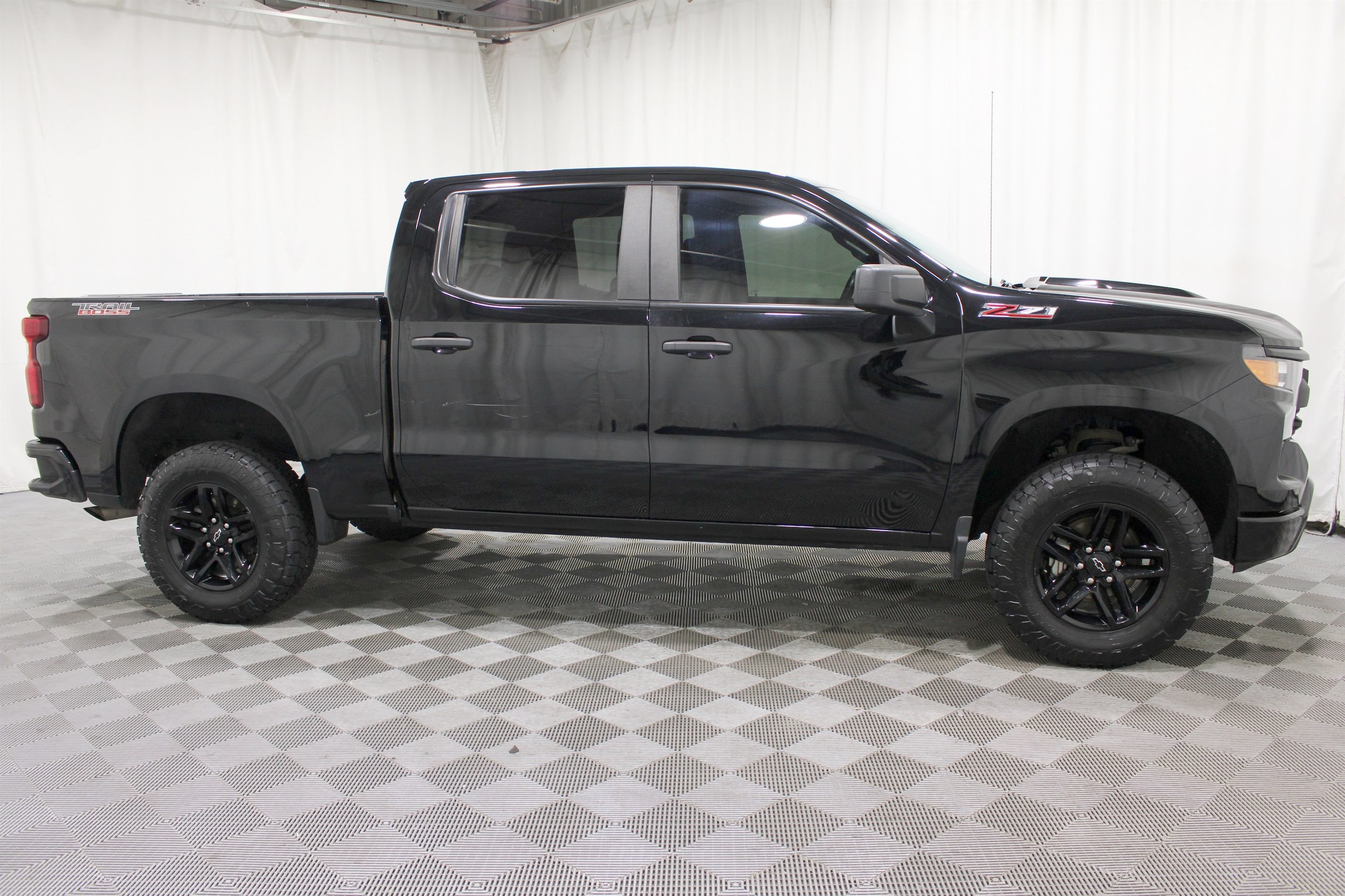 2024 Chevrolet Silverado 1500 Custom - Photo 24