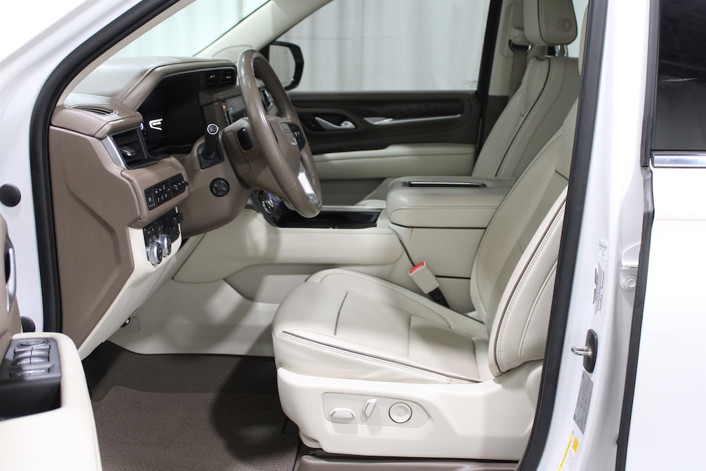 Used 2022 GMC Yukon XL Denali SUV