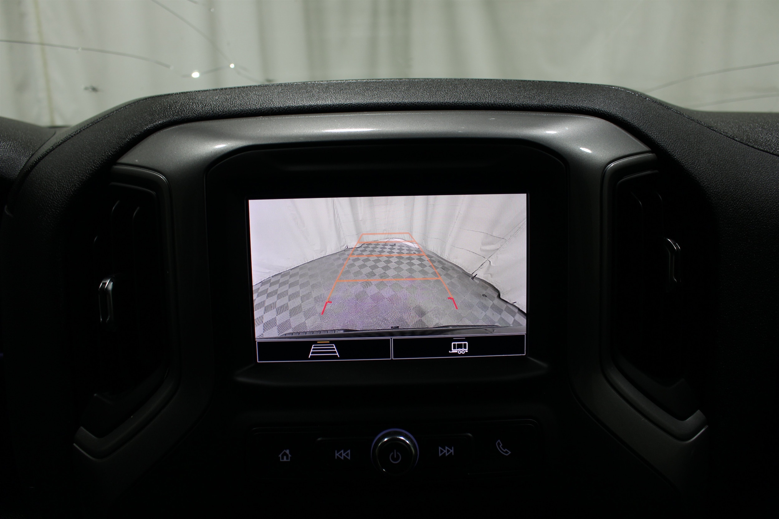 2024 Chevrolet Silverado 1500 Custom - Photo 15