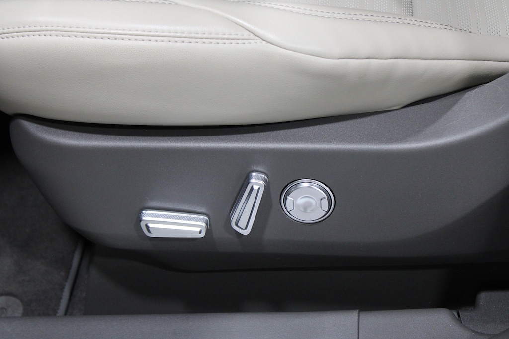 Certified 2025 Lincoln Nautilus Reserve SUV