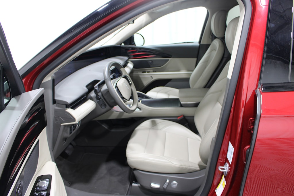 Certified 2025 Lincoln Nautilus Premiere SUV