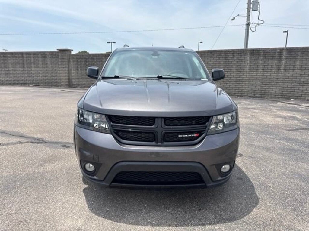 Used 2019 Dodge Journey SE SUV