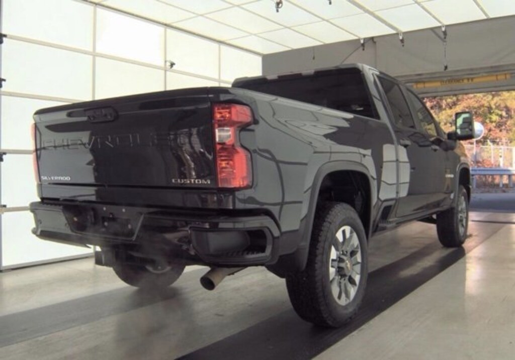 Used 2024 Chevrolet Silverado 2500 HD Custom Truck Crew Cab