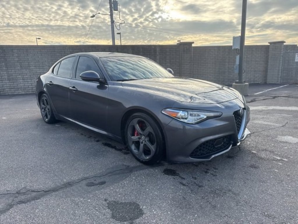 Used 2017 Alfa Romeo Giulia RWD Sedan
