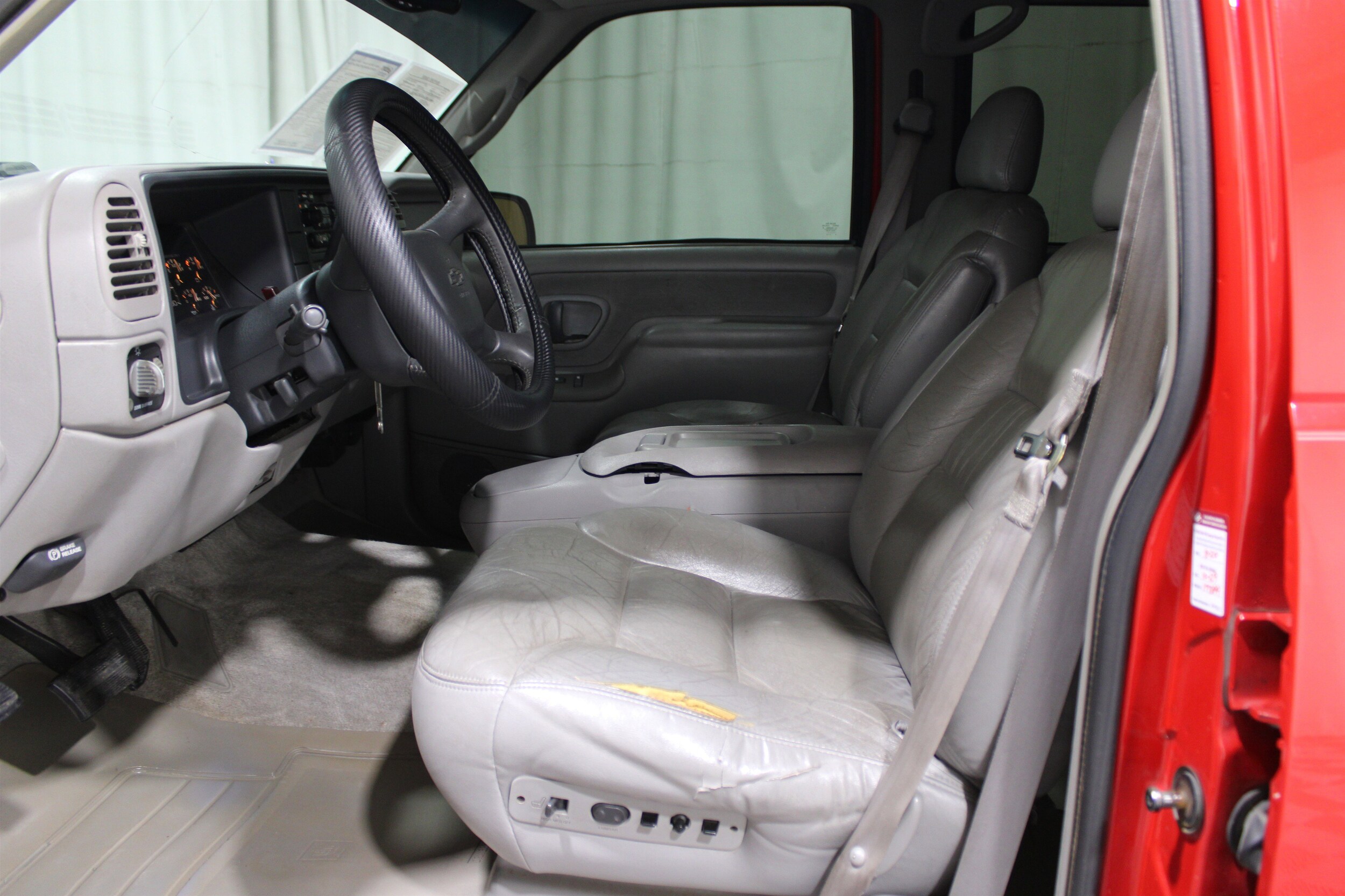 1999 Chevrolet Tahoe Z71 photo 3