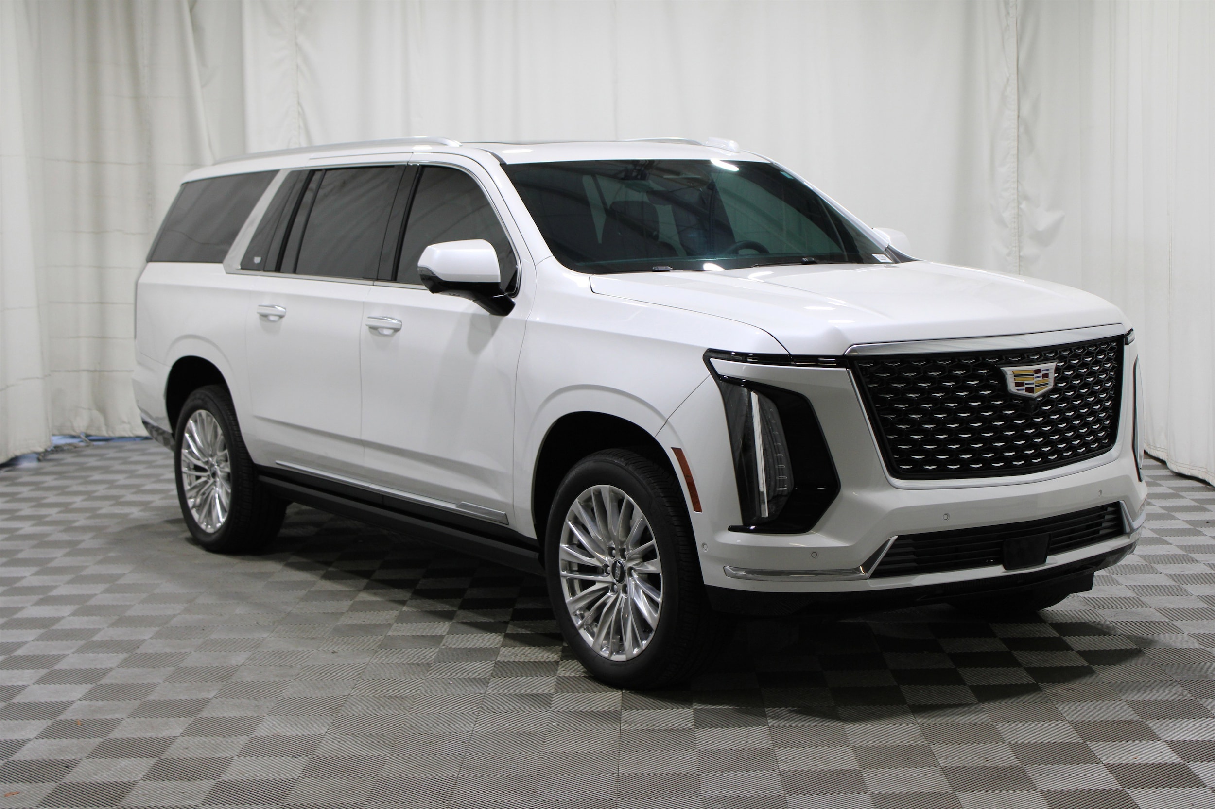 2025 Cadillac Escalade ESV Premium Luxury's photo
