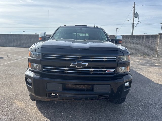 2016 Chevrolet Silverado 2500HD LTZ photo 2