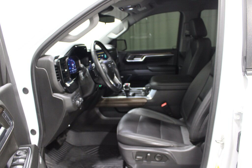 Used 2024 Chevrolet Silverado 1500 RST Truck Crew Cab