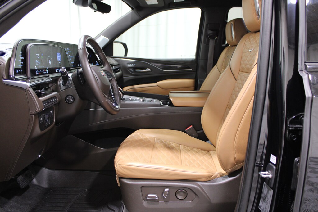 Certified 2023 Cadillac Escalade ESV 4WD Sport SUV