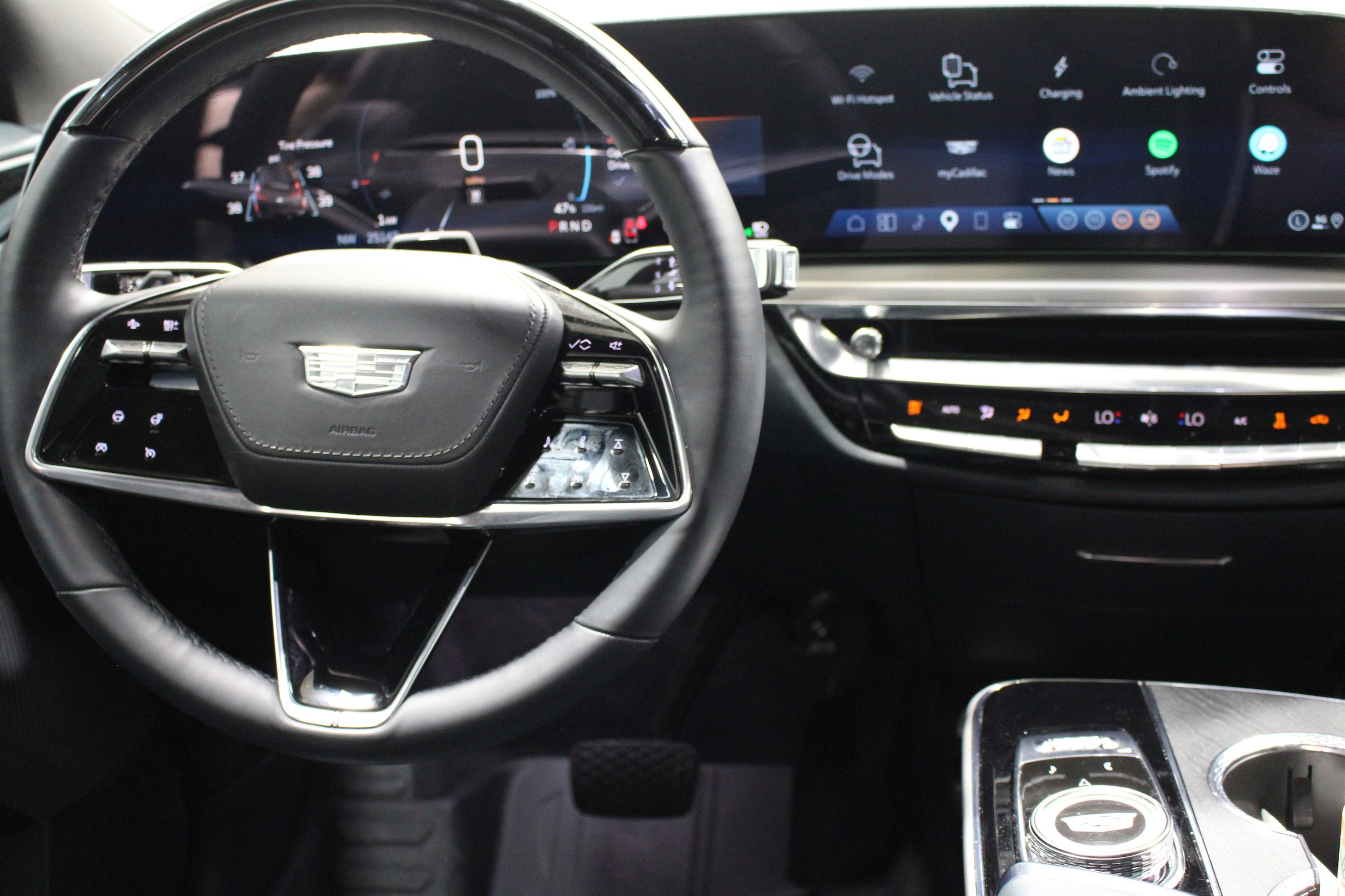 Used 2024 Cadillac LYRIQ Sport 3 with VIN 1GYKPWRK9RZ108793 for sale in Wichita, KS