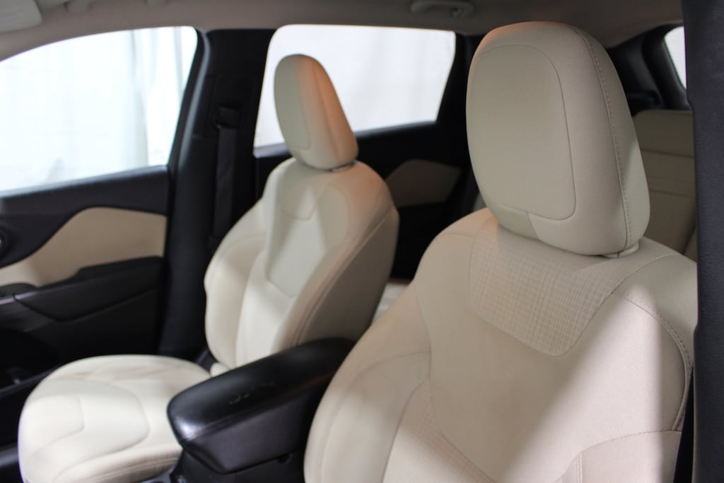 Used 2015 Jeep Cherokee Latitude SUV