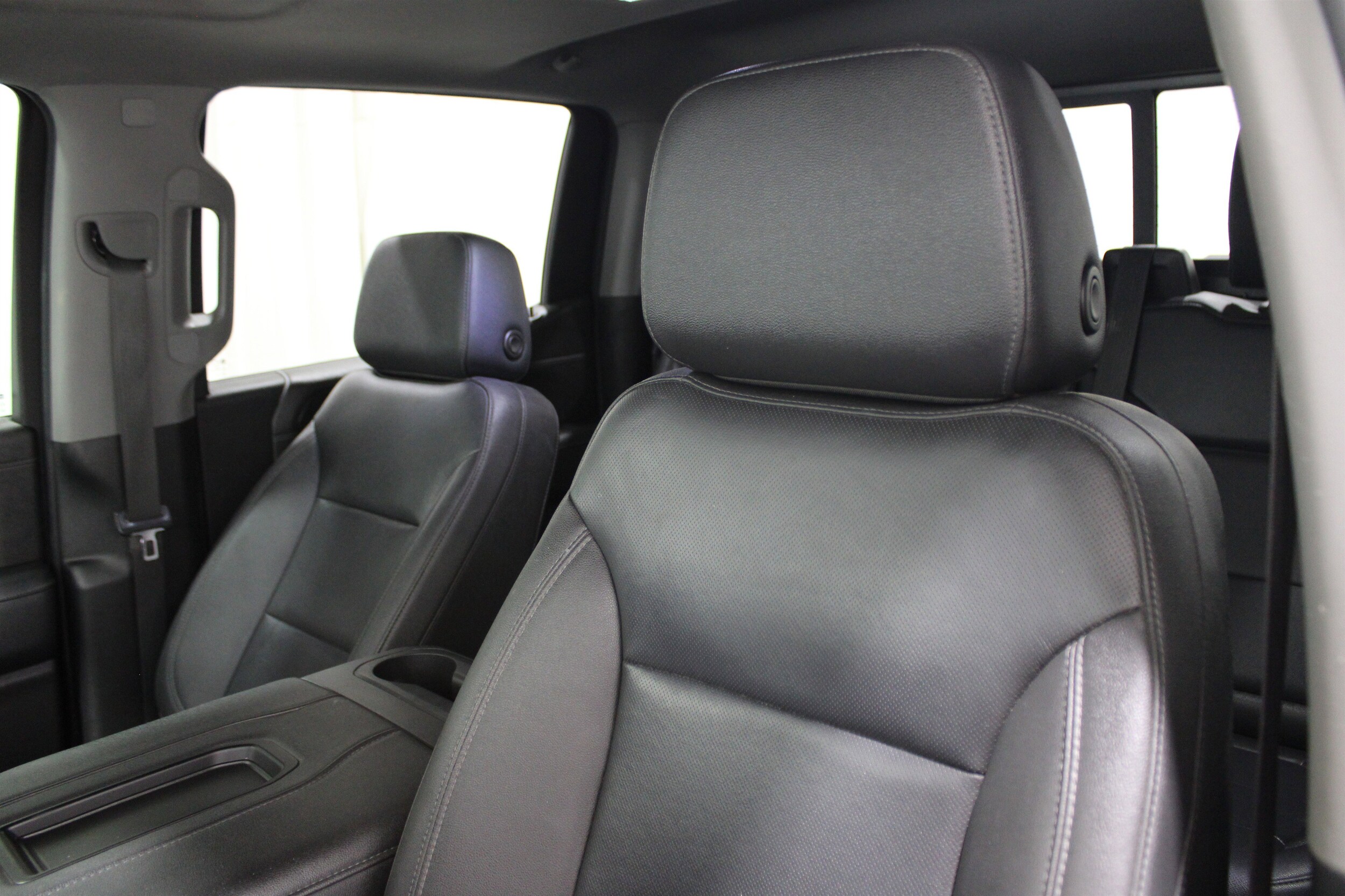 2022 Chevrolet Silverado 1500 LTZ photo 4