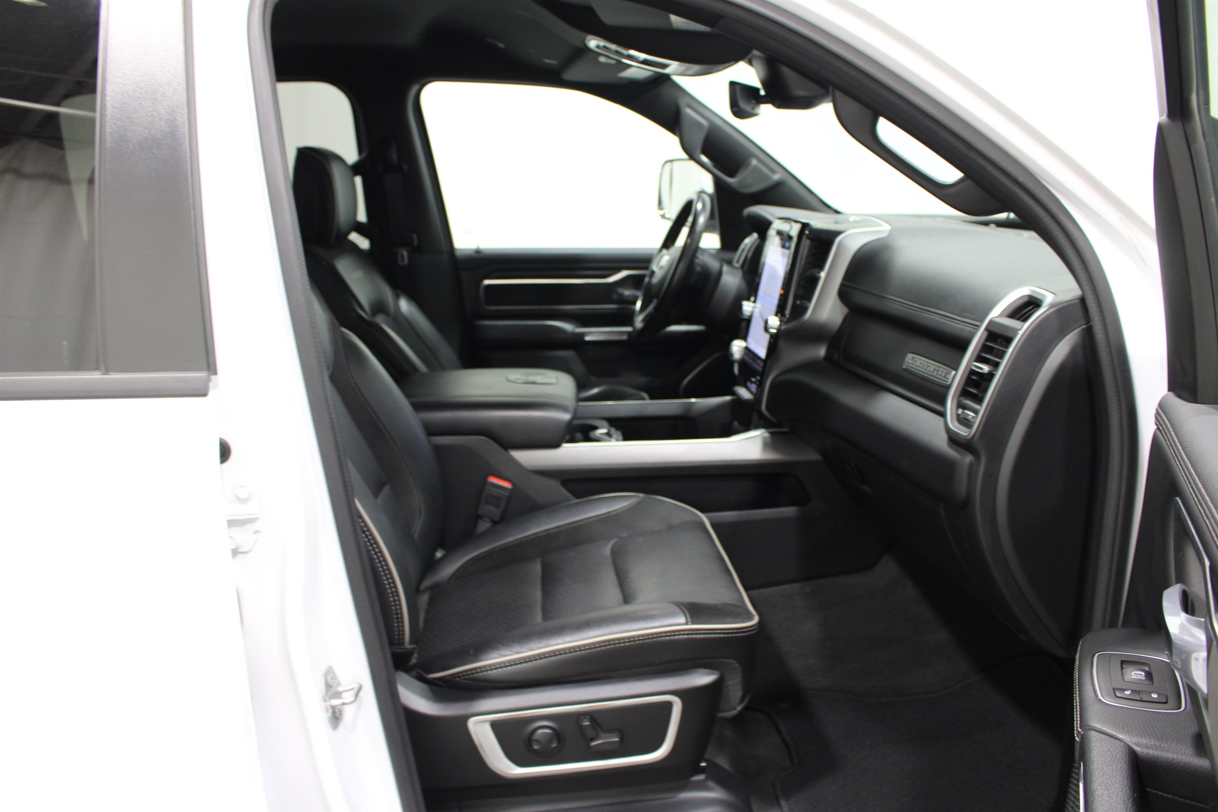 2023 RAM Ram 1500 Pickup Laramie - Photo 26