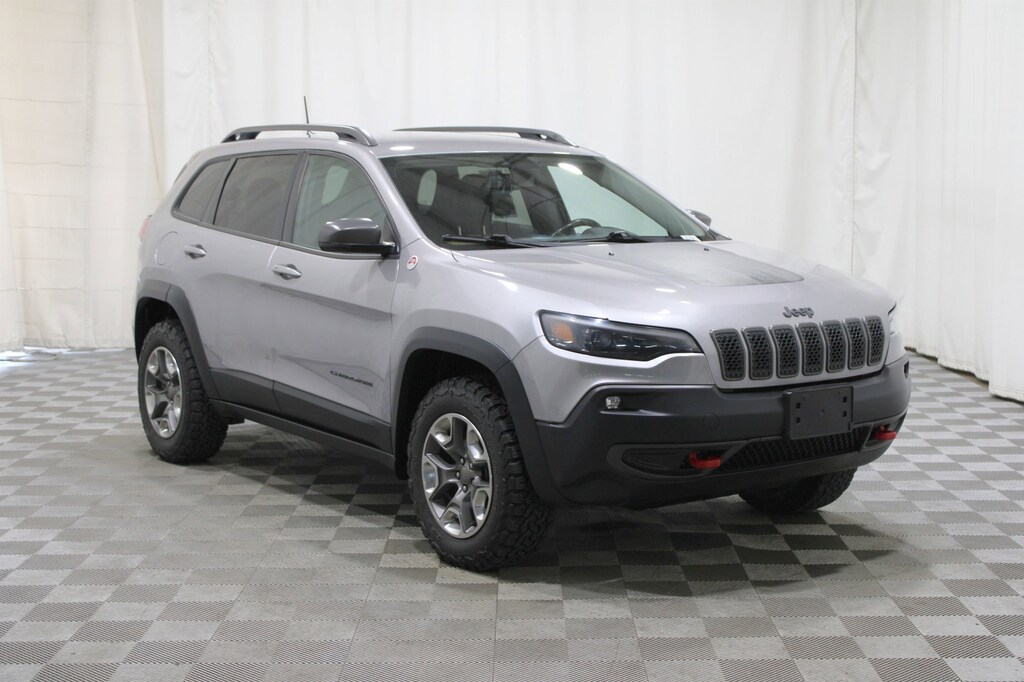 Used 2019 Jeep Cherokee Trailhawk SUV