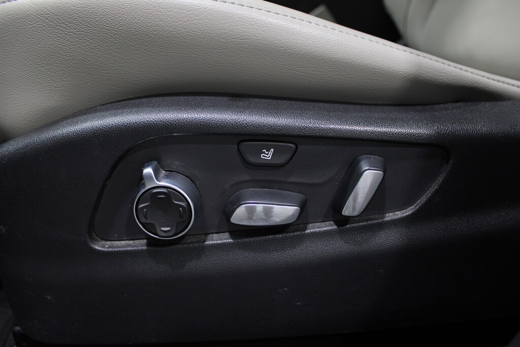 Used 2020 Cadillac XT4 FWD Premium Luxury SUV