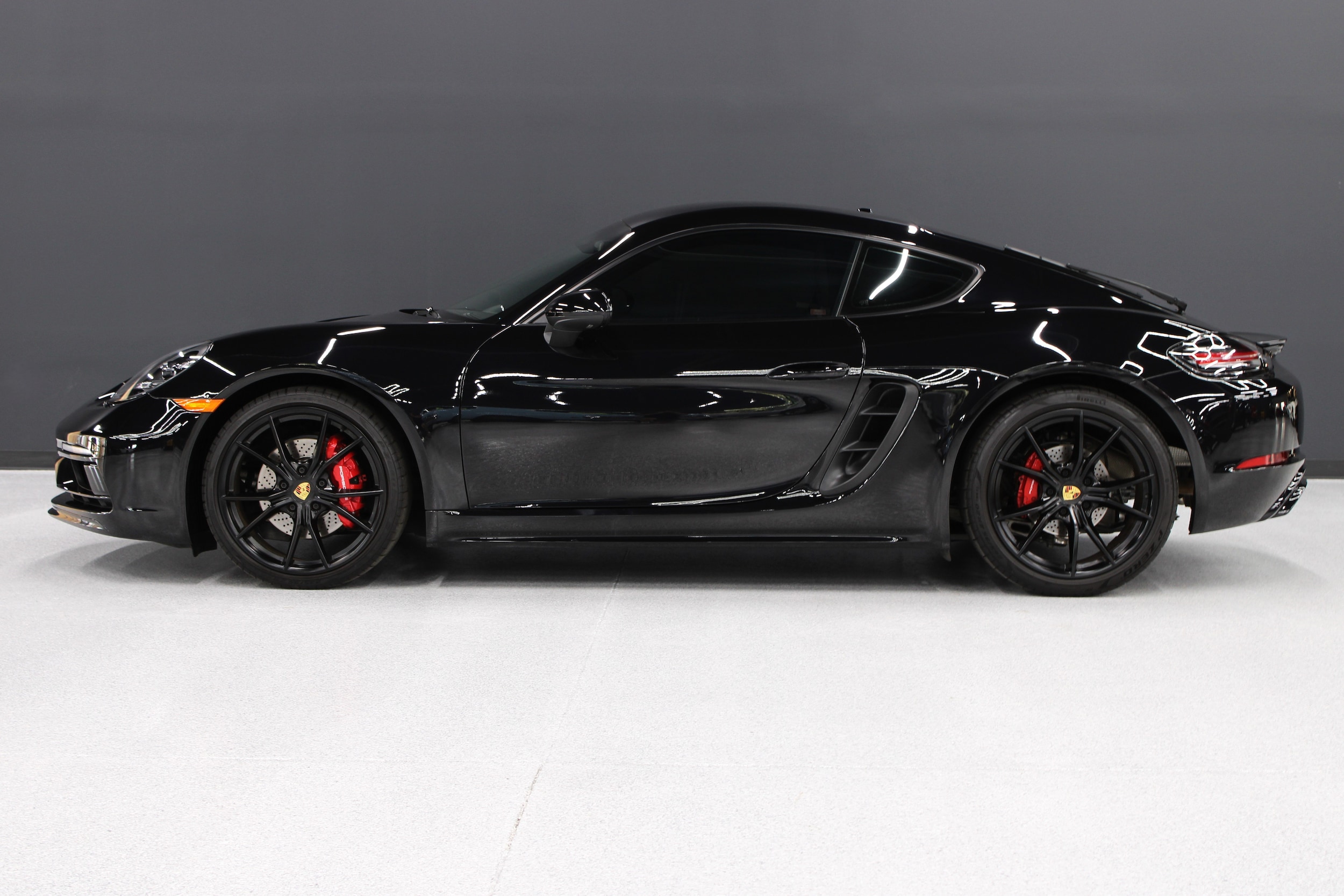 2025 Porsche 718 S - Photo 38