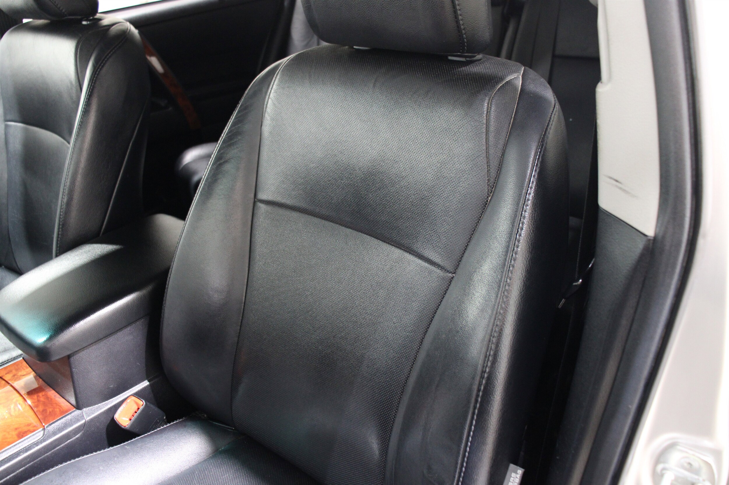 2011 Toyota Highlander Limited photo 4