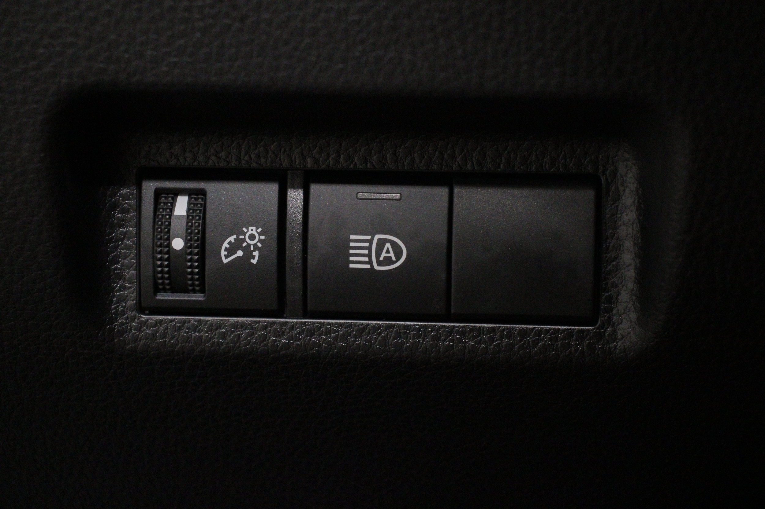 2025 Toyota RAV4 LE - Photo 11