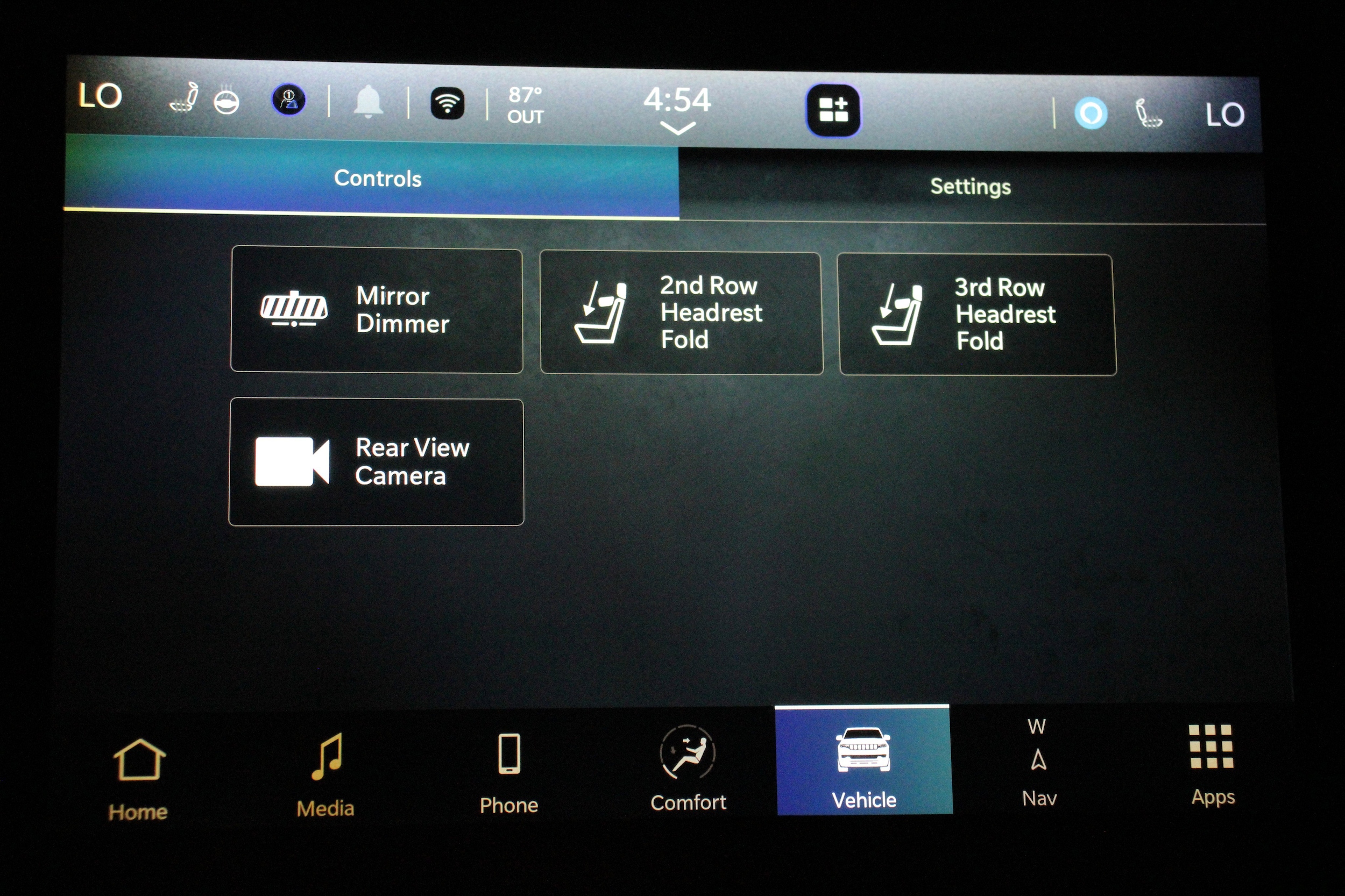 2024 Jeep Wagoneer L Series II - Photo 16