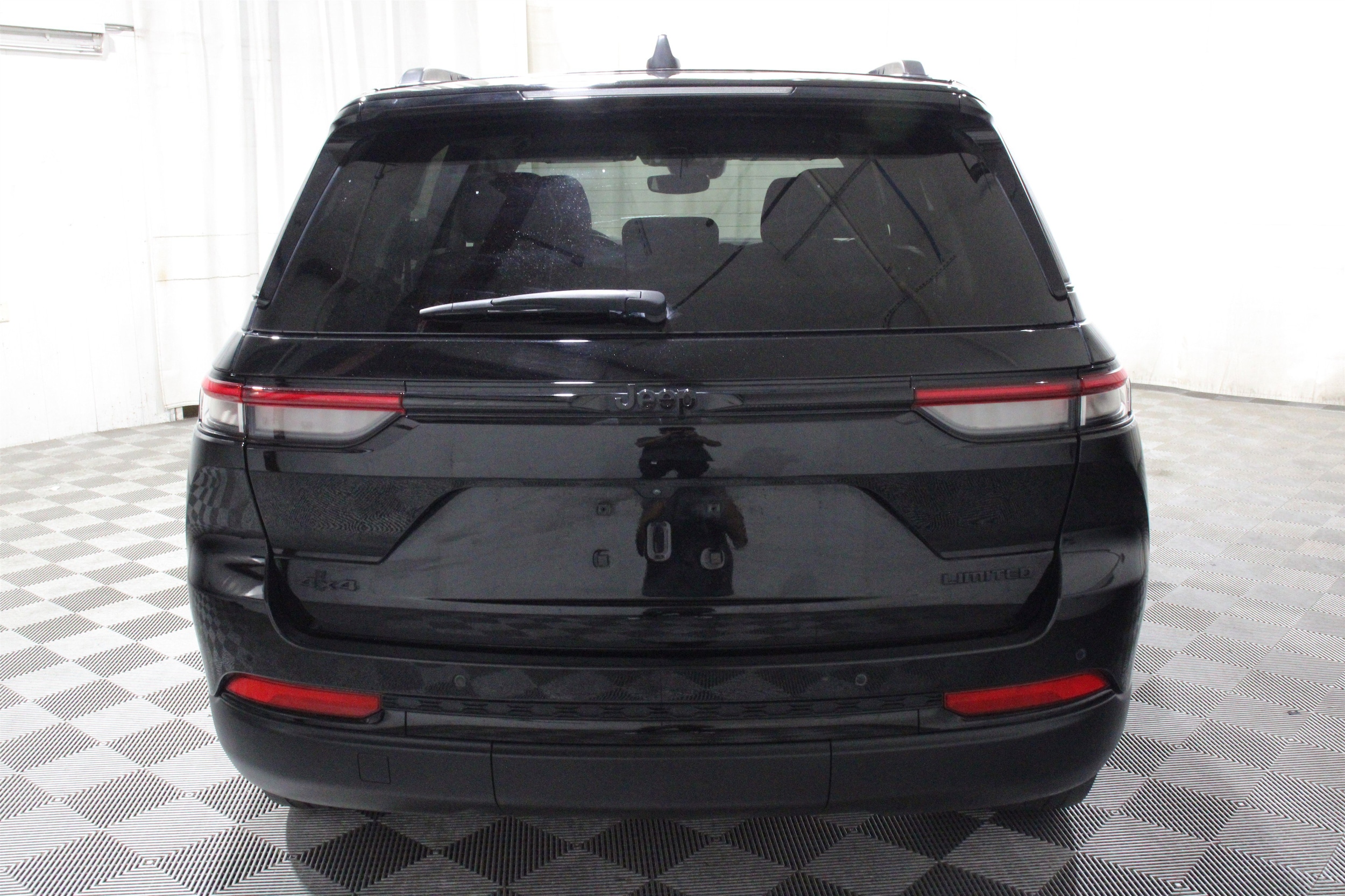 2023 Jeep Grand Cherokee Limited - Photo 33
