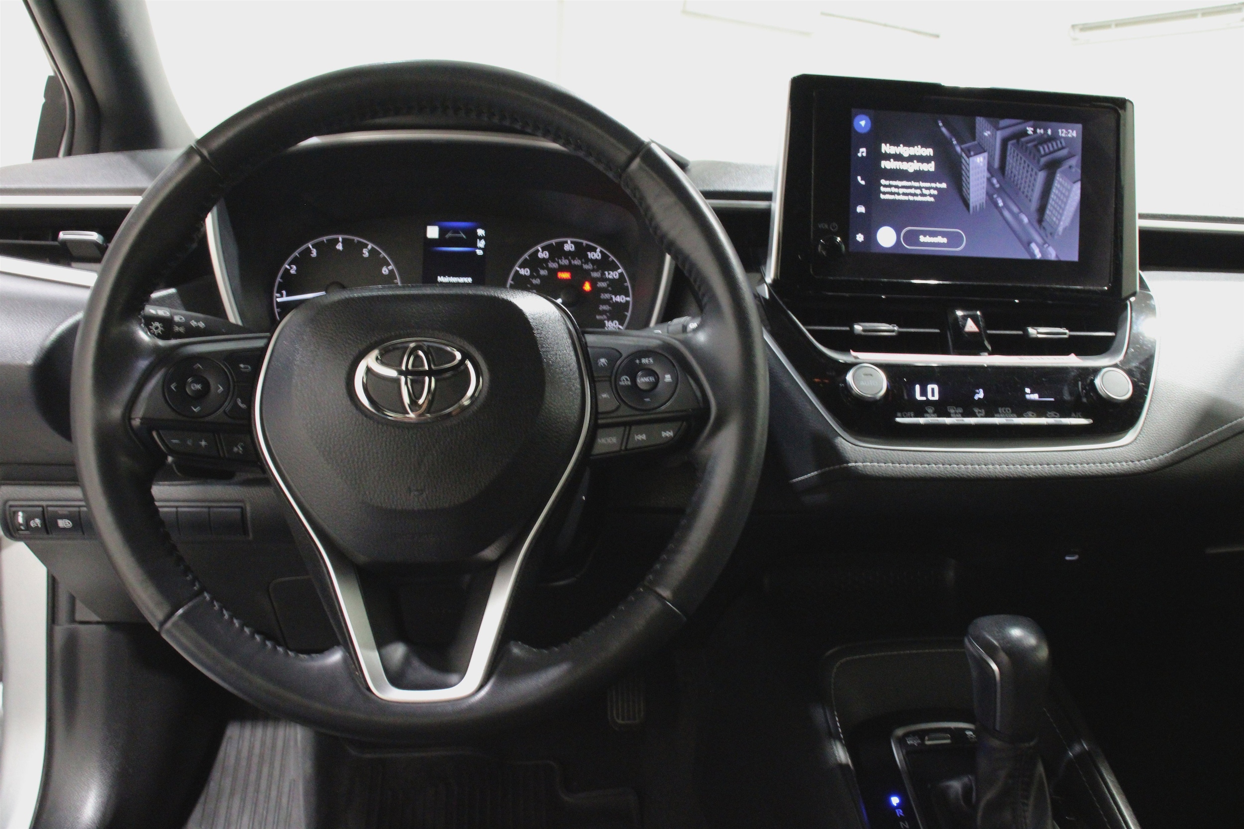 2024 Toyota Corolla Hatchback SE - Photo 8