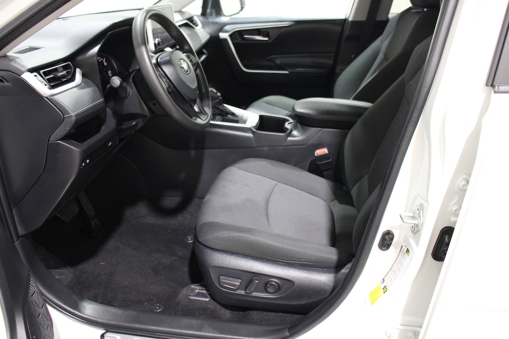 Used 2024 Toyota RAV4 XLE SUV