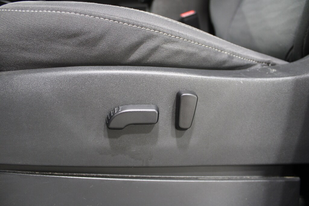 Used 2023 Nissan Frontier SV Truck Crew Cab