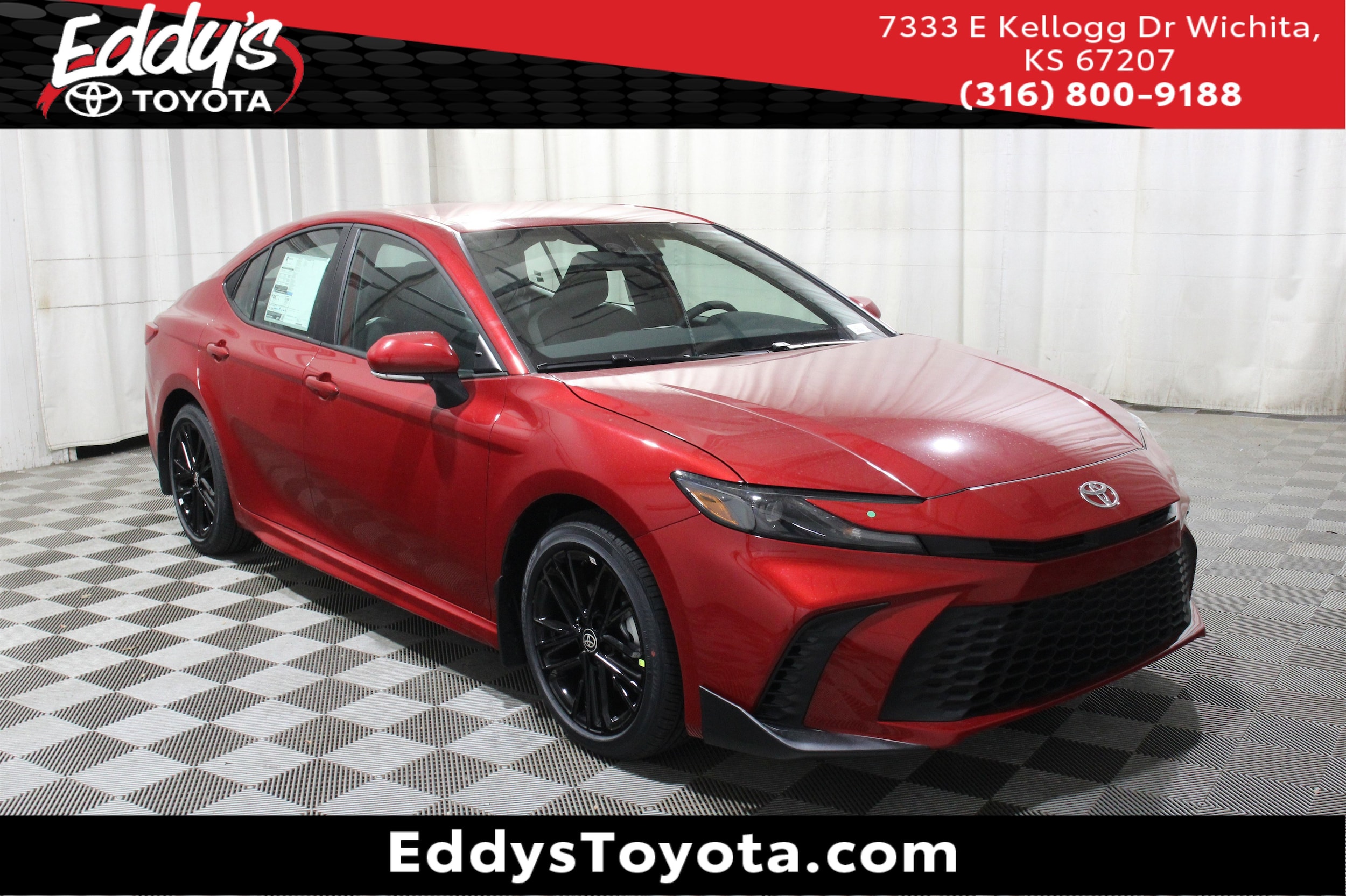 2026 Toyota Camry SE's photo