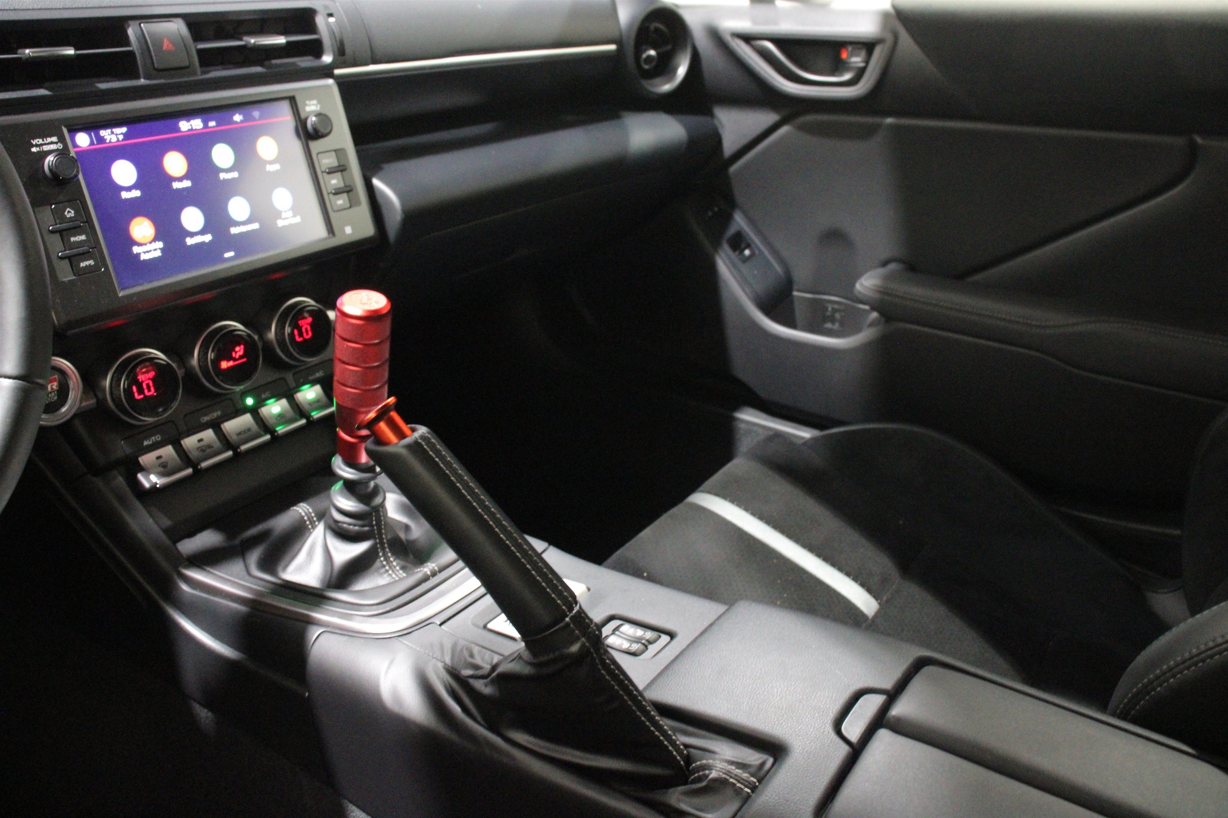 2023 Toyota GR86 Premium - Photo 19
