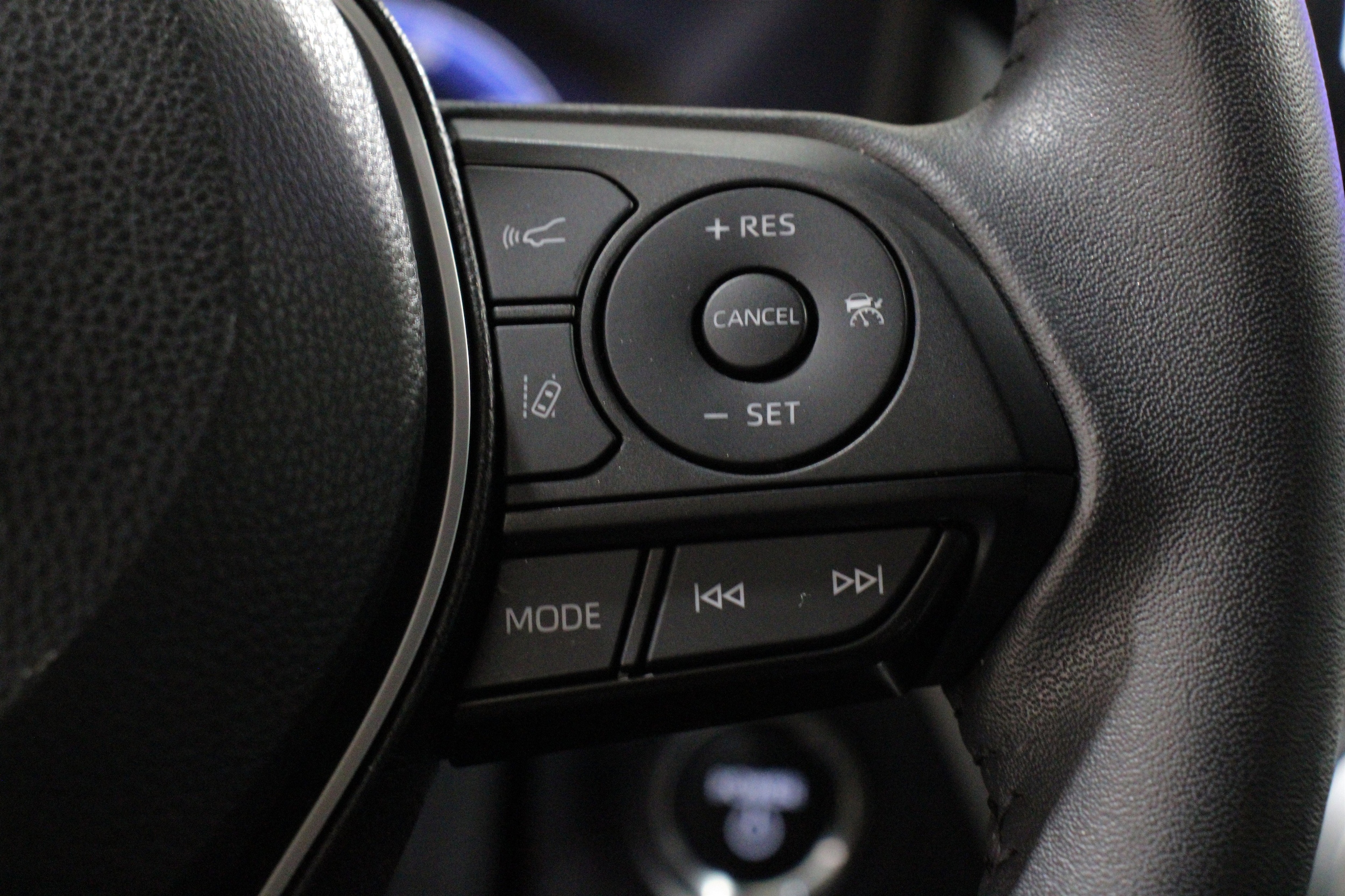 2024 Toyota RAV4 Limited - Photo 10