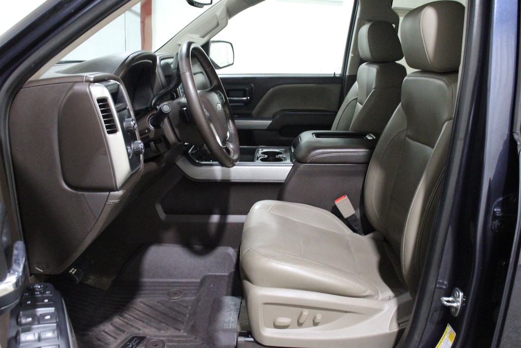 Used 2018 Chevrolet Silverado 1500 LTZ w/2LZ Truck Crew Cab