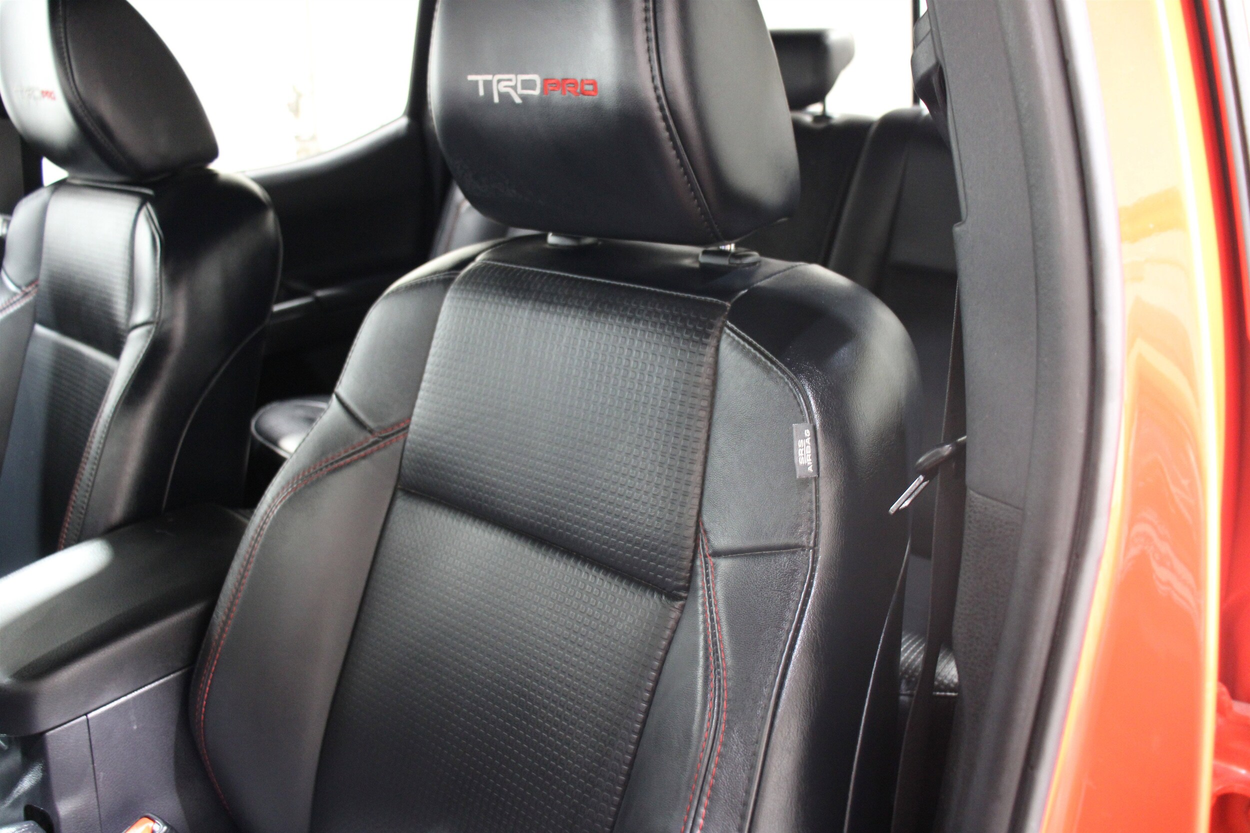 2023 Toyota Tacoma TRD Pro V6 photo 4