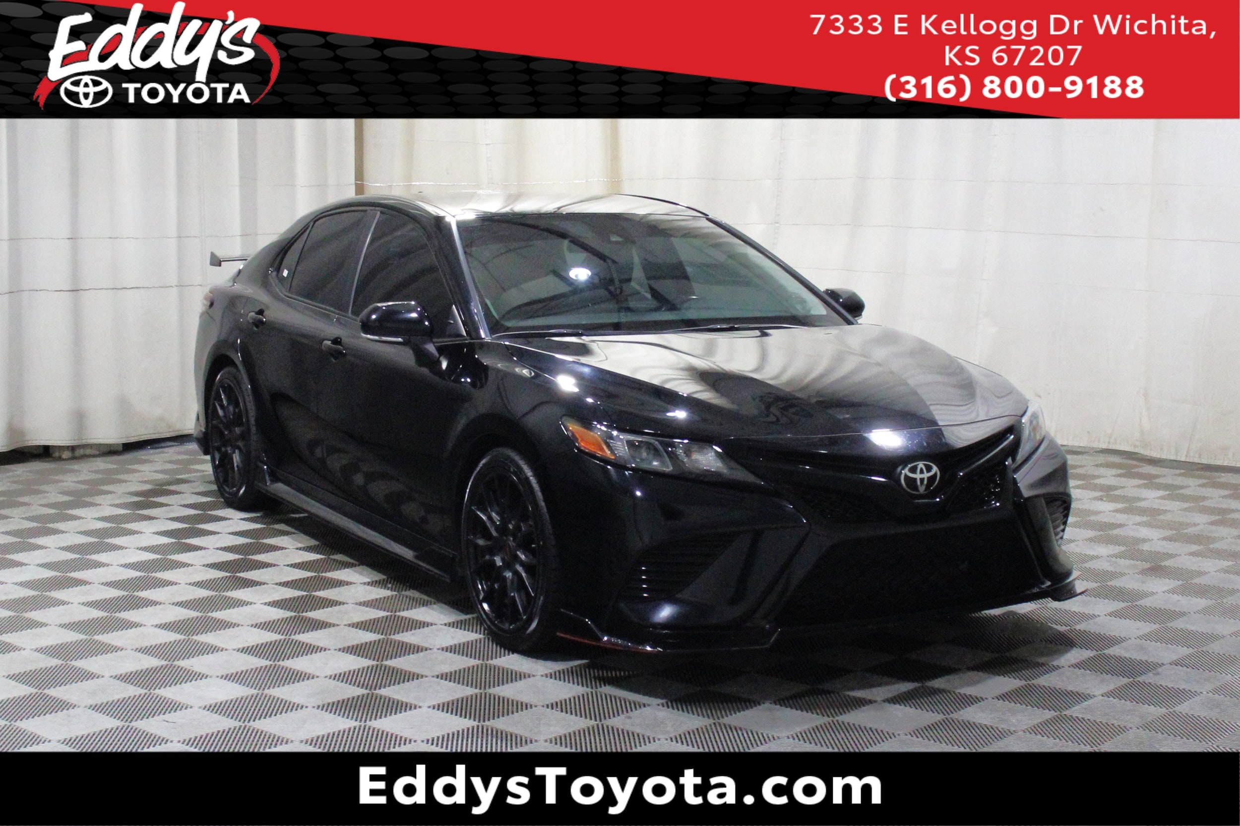 2021 Toyota Camry 3.5 Auto V6 TRD's photo