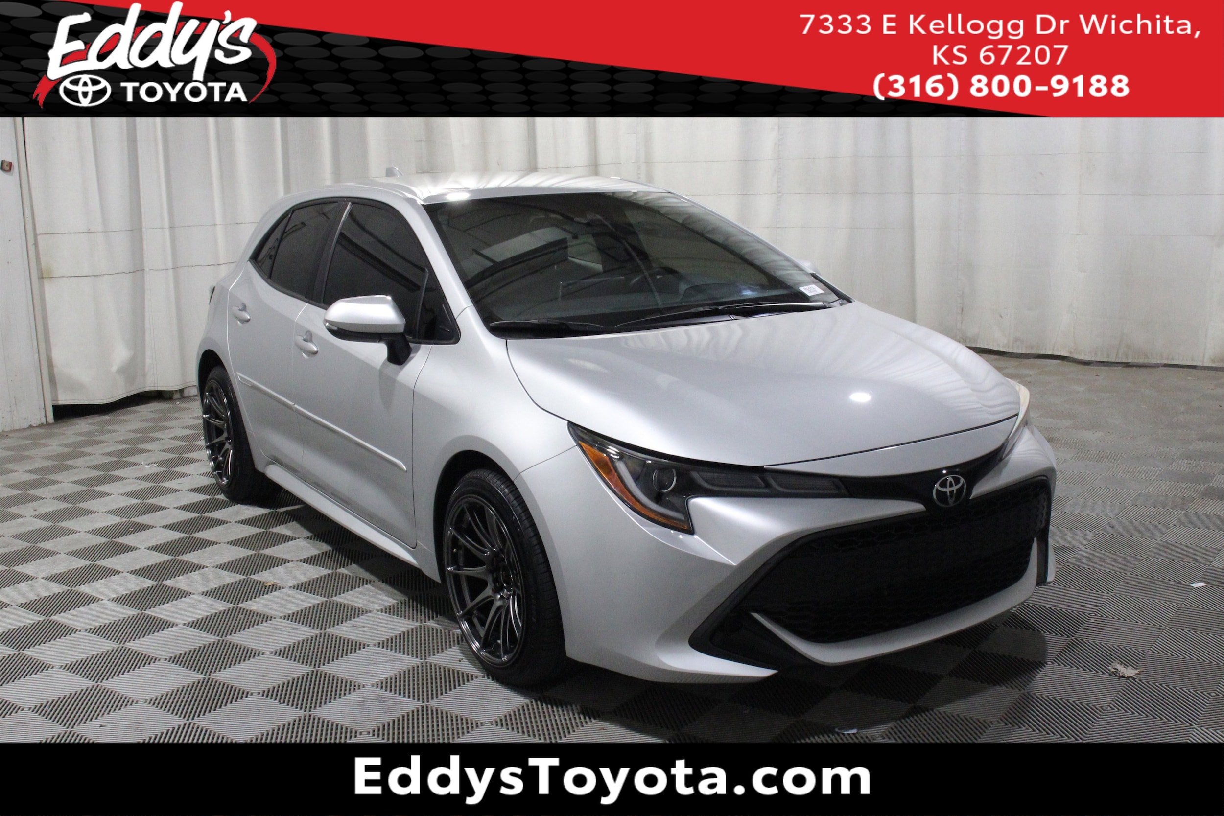 2022 Toyota Corolla Hatchback SE's photo