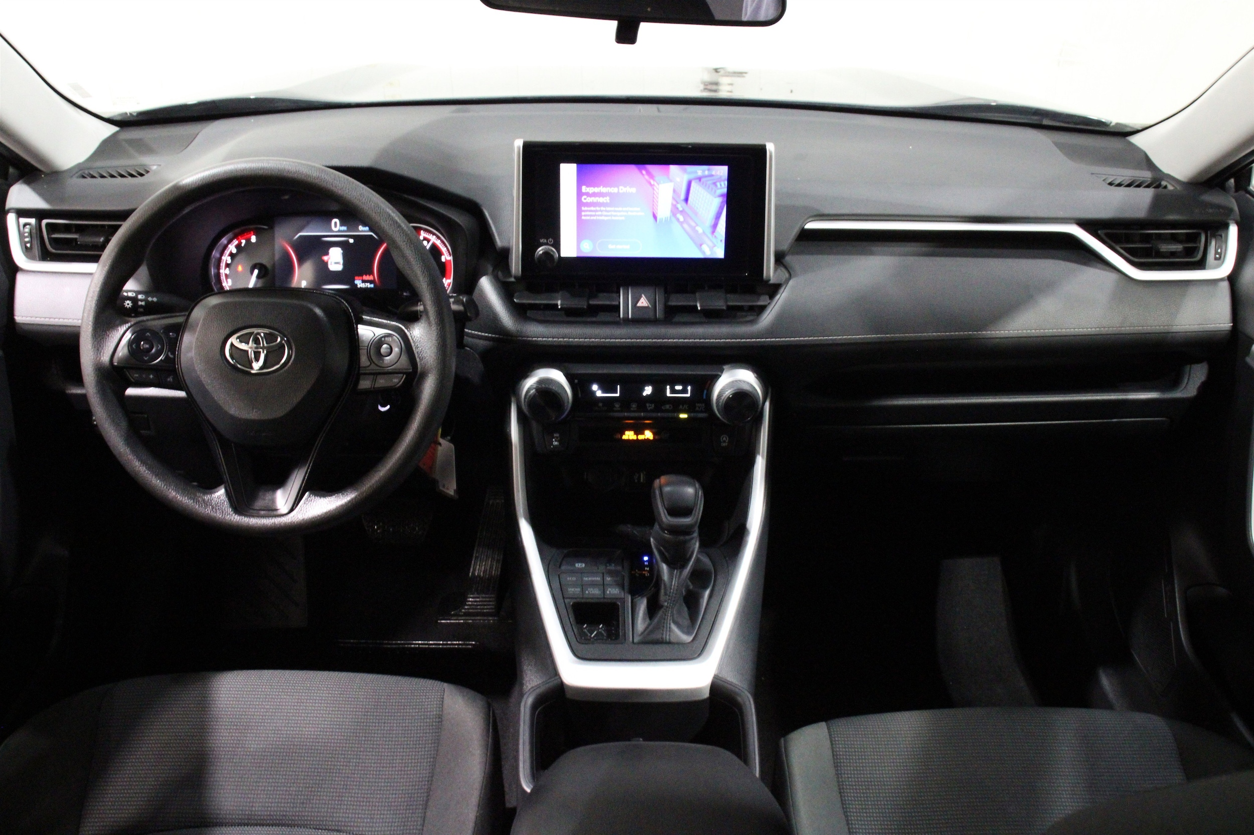 Used 2024 Toyota RAV4 LE with VIN 2T3F1RFVXRW443568 for sale in Northfield, Minnesota