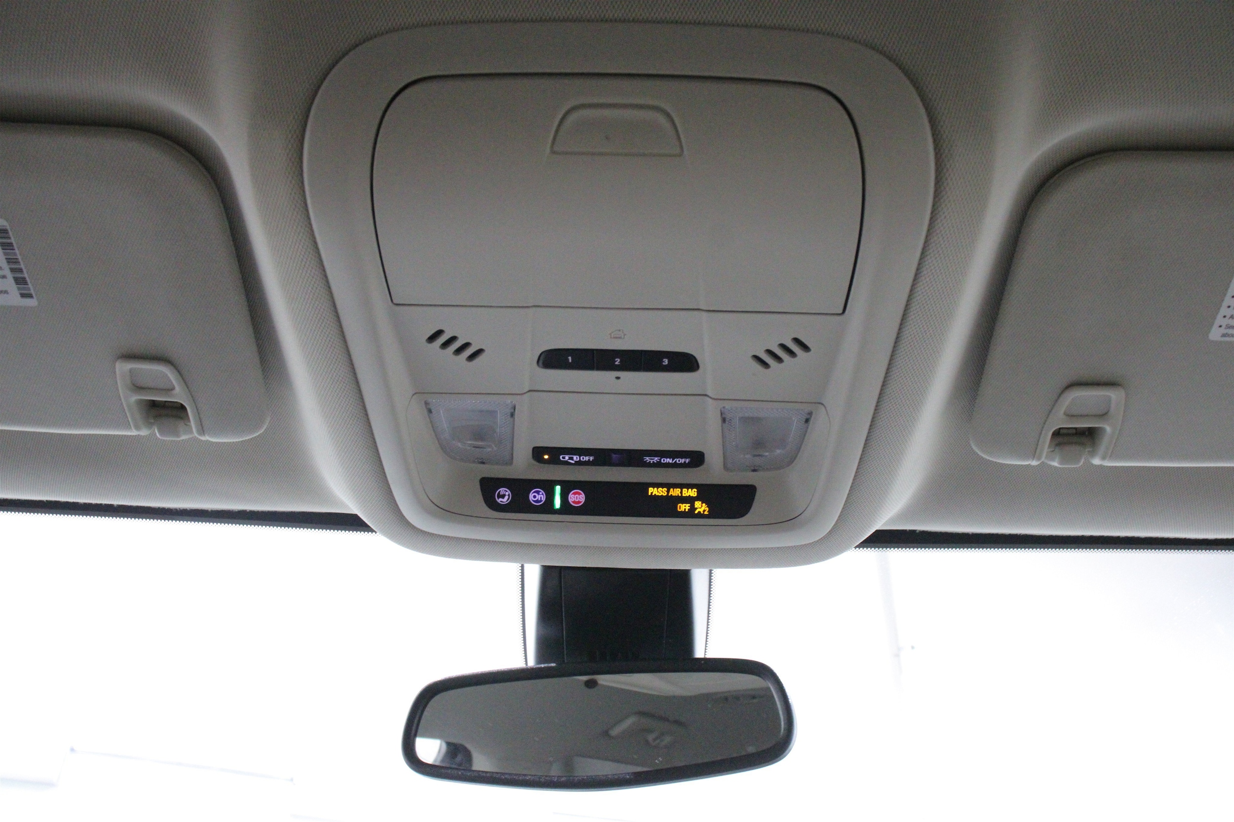 2023 GMC Acadia Denali - Photo 23